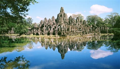 THE 10 CLOSEST Hotels to Bayon Temple, Siem Reap.